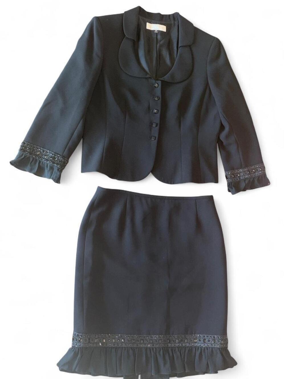 STUNNING Tahari Arthur S. Levine Embellished 2-Piece Skirt Suit Set